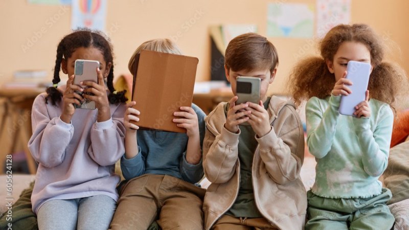 Beyond the Clock: Why "How" Kids Use Screens Matters More Than "How Much" for Mental Health